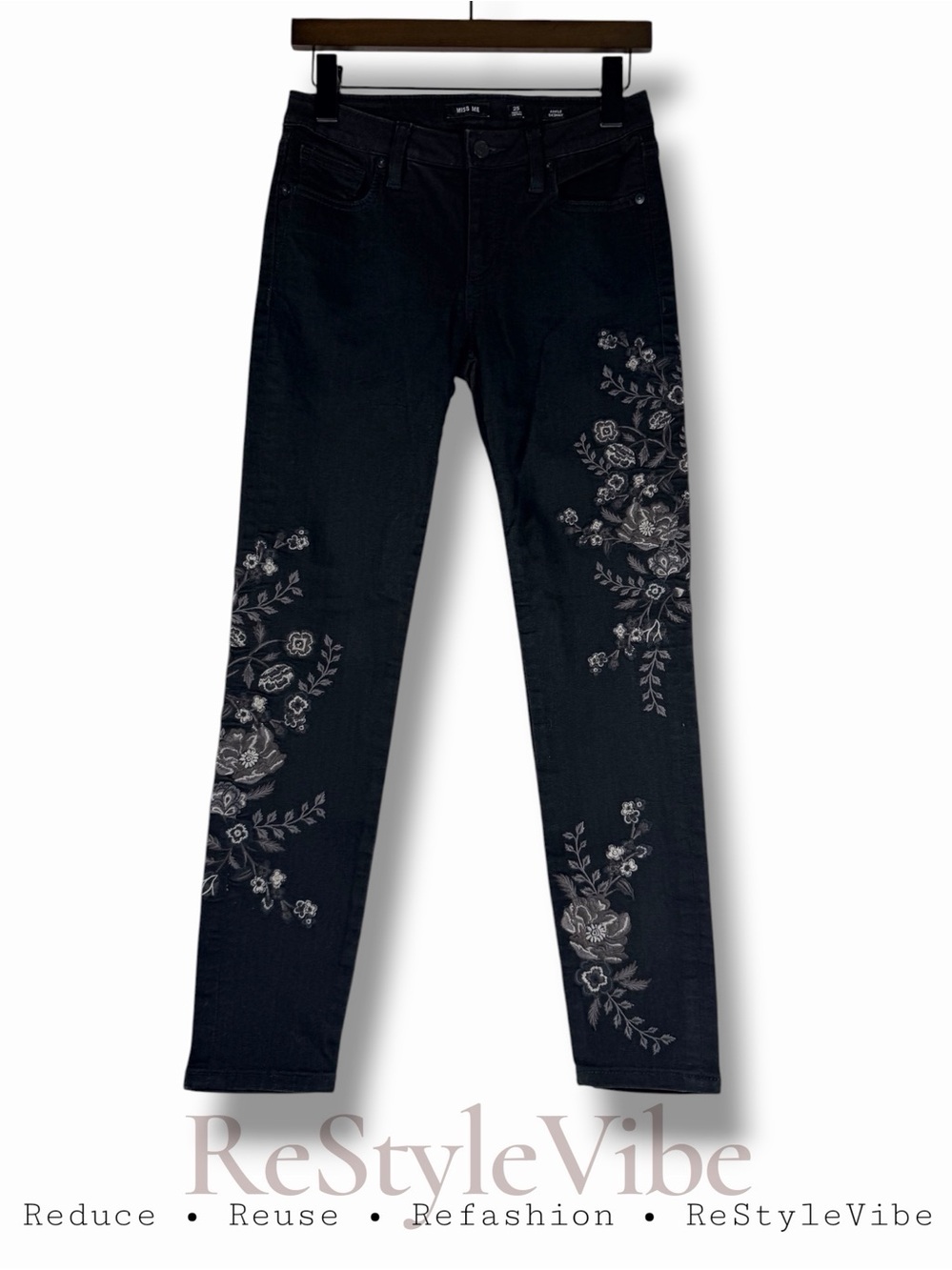 MISS ME Women’s Size 25 Denim Jeans Embroidered Floral Ankle Skinny Style Fit